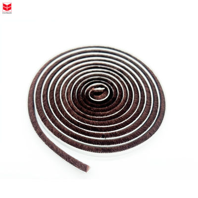 Anti Wind Self-Adhesive Pile Weather Strip Seals Brush Strip cho cửa sổ cửa sổ và màu đen / XUỐT / Màu nâu / Màu trắng / màu khác