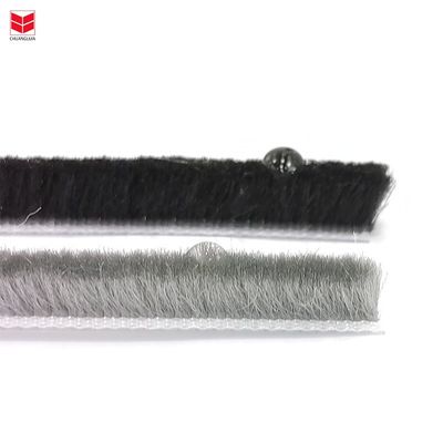 3-25mm Đồi chiều cao CLJ Aluminium cửa sổ thời tiết dải Wool đống cho cửa sổ cửa