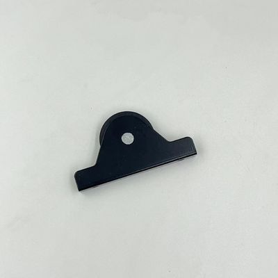 Thang máy cửa sổ bằng sắt với đường dẫn cửa trượt và các phụ kiện cuộn