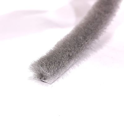 Phong cách thiết kế hiện đại CLJ Phong cách chống gió chống bụi chải tóc Mohair với nhựa Weatherstripping và chiều cao 3-25mm