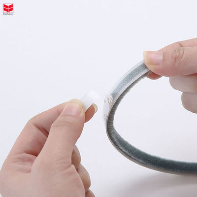 Cửa nhôm và phụ kiện cửa sổ Wool Pile Weather Strip Brush For Window Sealing With ISO9001 2008 Certificate