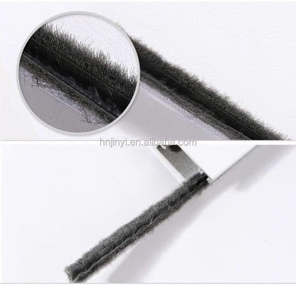 Cửa nhôm và phụ kiện cửa sổ Wool Pile Weather Strip Brush For Window Sealing With ISO9001 2008 Certificate
