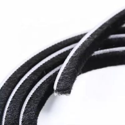 Mái chải cắt thời tiết cho cửa sổ trượt / cửa hàng đống dính Weatherstrip Dải niêm phong màu SƯ/XU/MÀU/MÀU/NGHÓA/NGHÓA